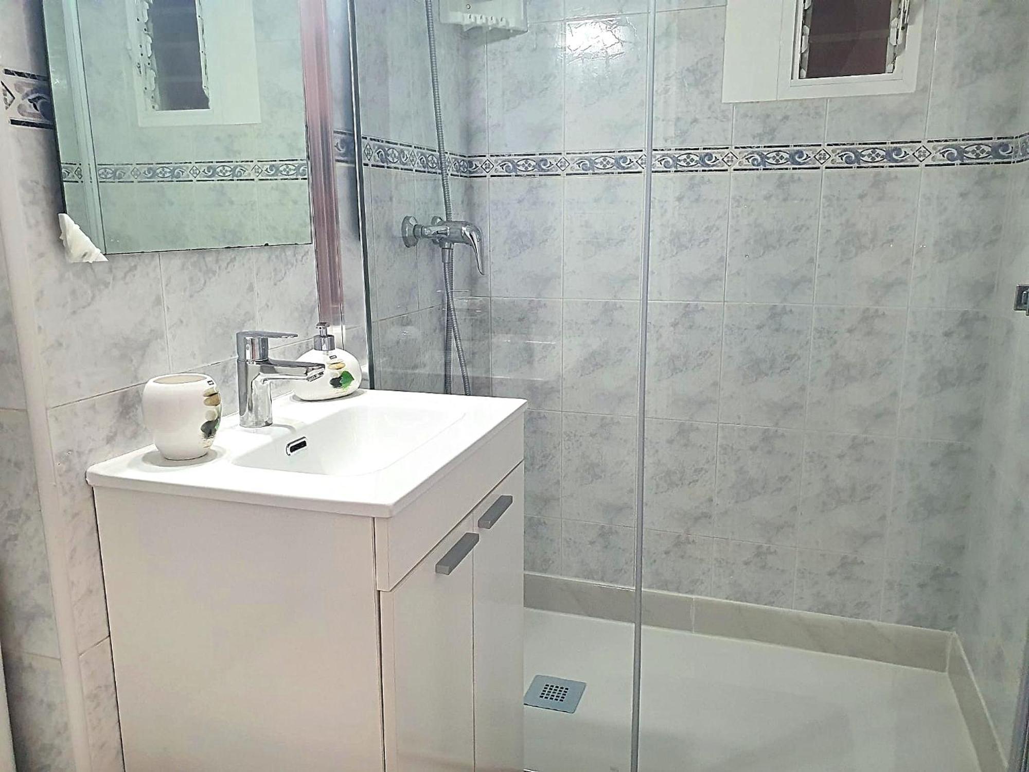 Three Bedrooms Apart In Benidorm Near Beach And Strip Екстер'єр фото